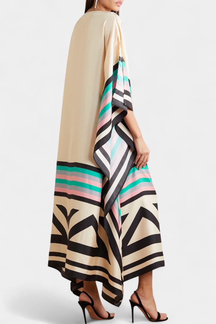 Kaftan Elenora s geometrickým vzorem široká silueta a síťovina