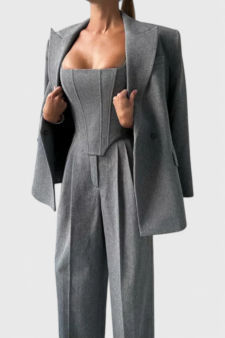 Evena oblek s kalhotami pro sebevědomou eleganci