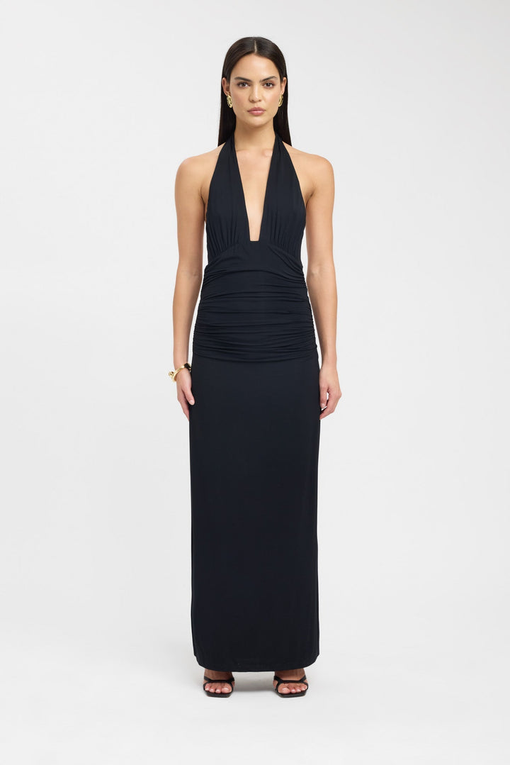 Sariah - Elegantní Maxi Šaty s Halterem