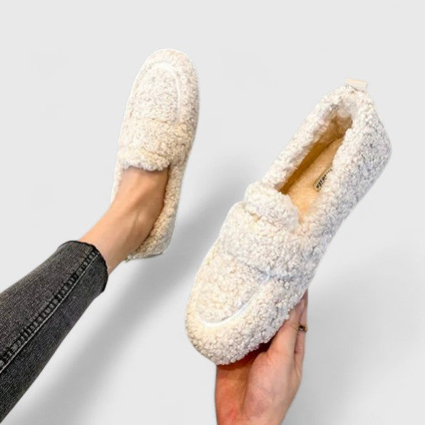 Pohodlné nazouvací boty s elegantním designem
