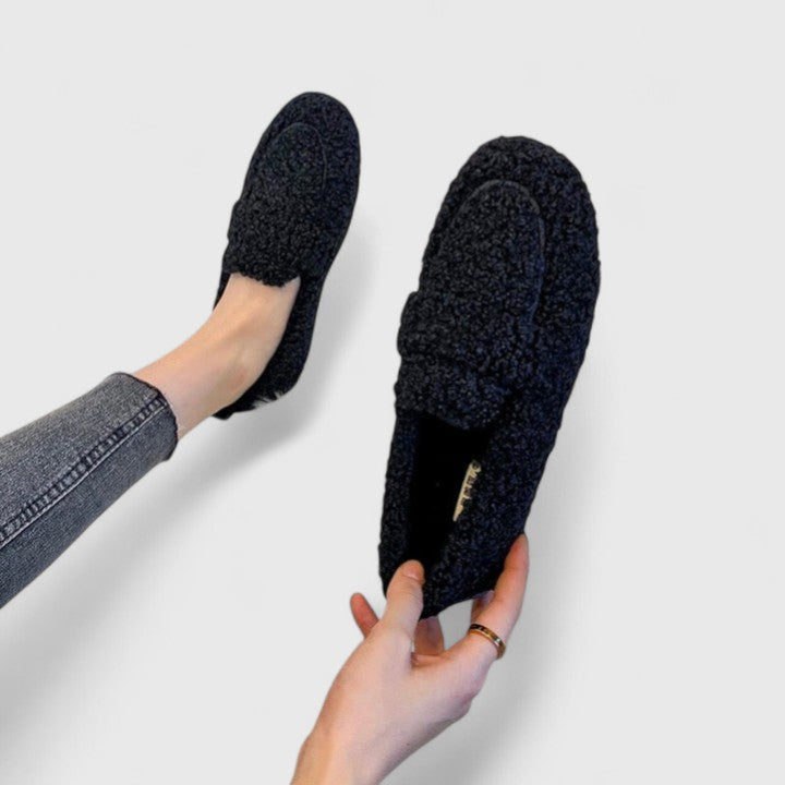 Pohodlné nazouvací boty s elegantním designem