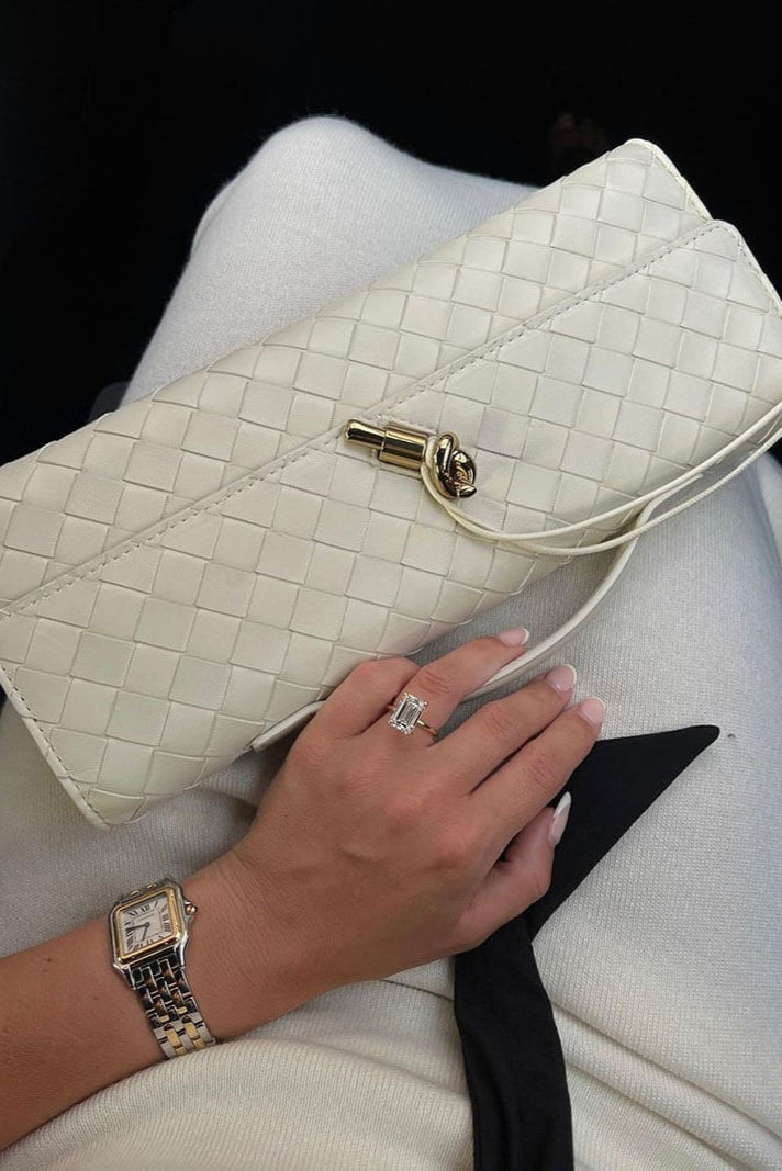 Melanie Clutch kabelka se zlatými uzly