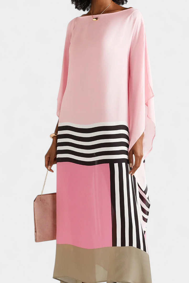 Kaftan Elenora s geometrickým vzorem široká silueta a síťovina