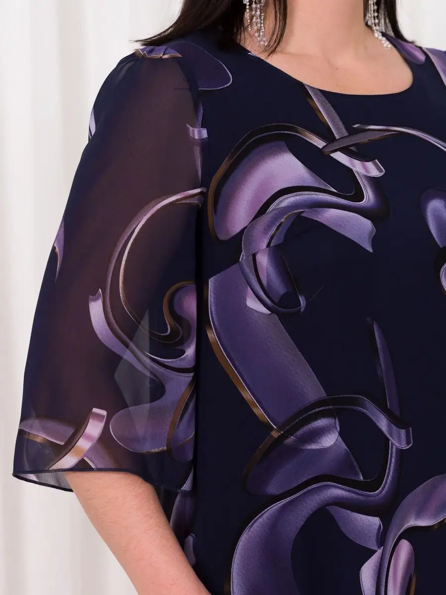 Šifonové šaty s vzorem "Midnight Swirl" a splývavou siluetou