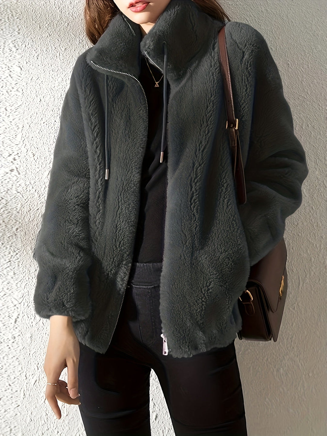 Avelora | comfortable bunda se zipem