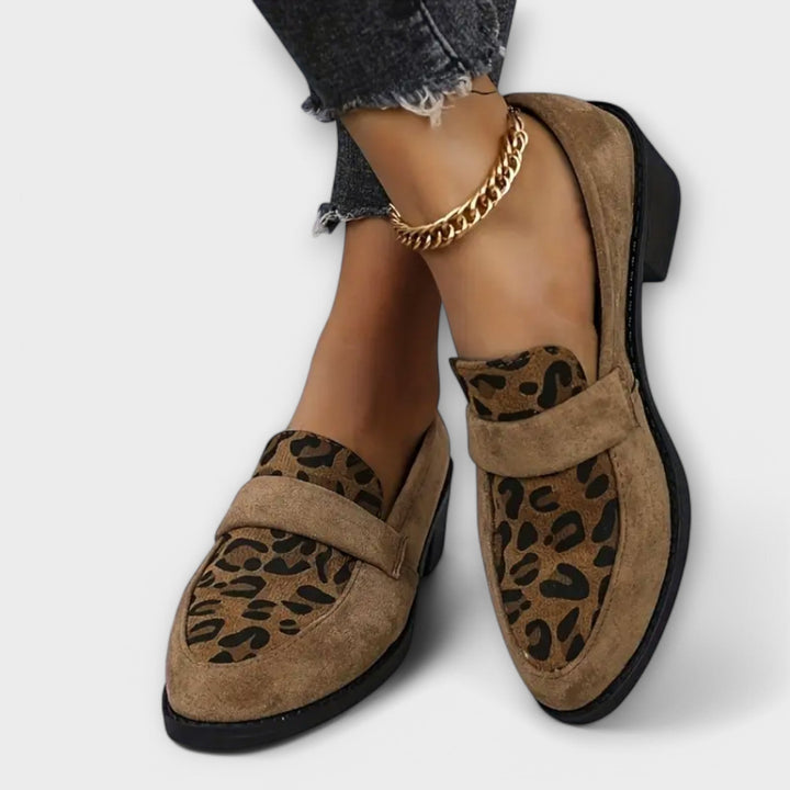 Karla - Dámské elegantní boty s leopardím vzorem