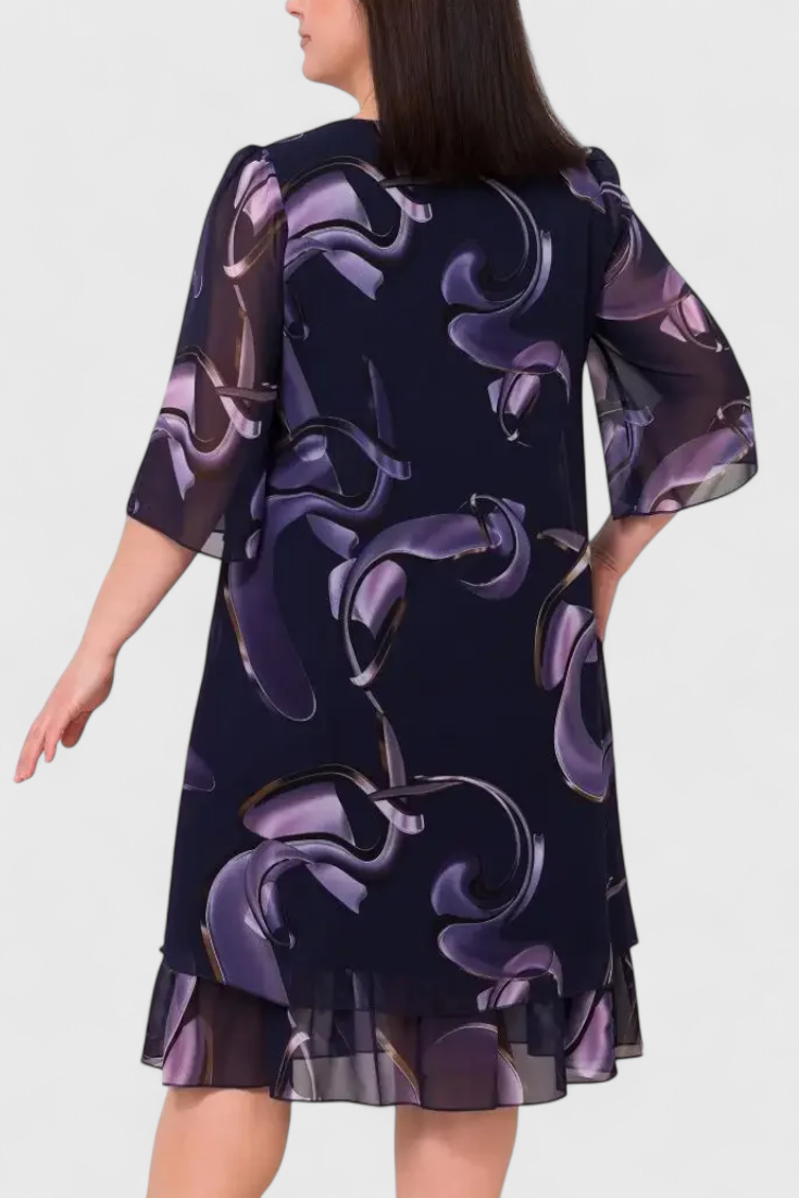Šifonové šaty s vzorem "Midnight Swirl" a splývavou siluetou
