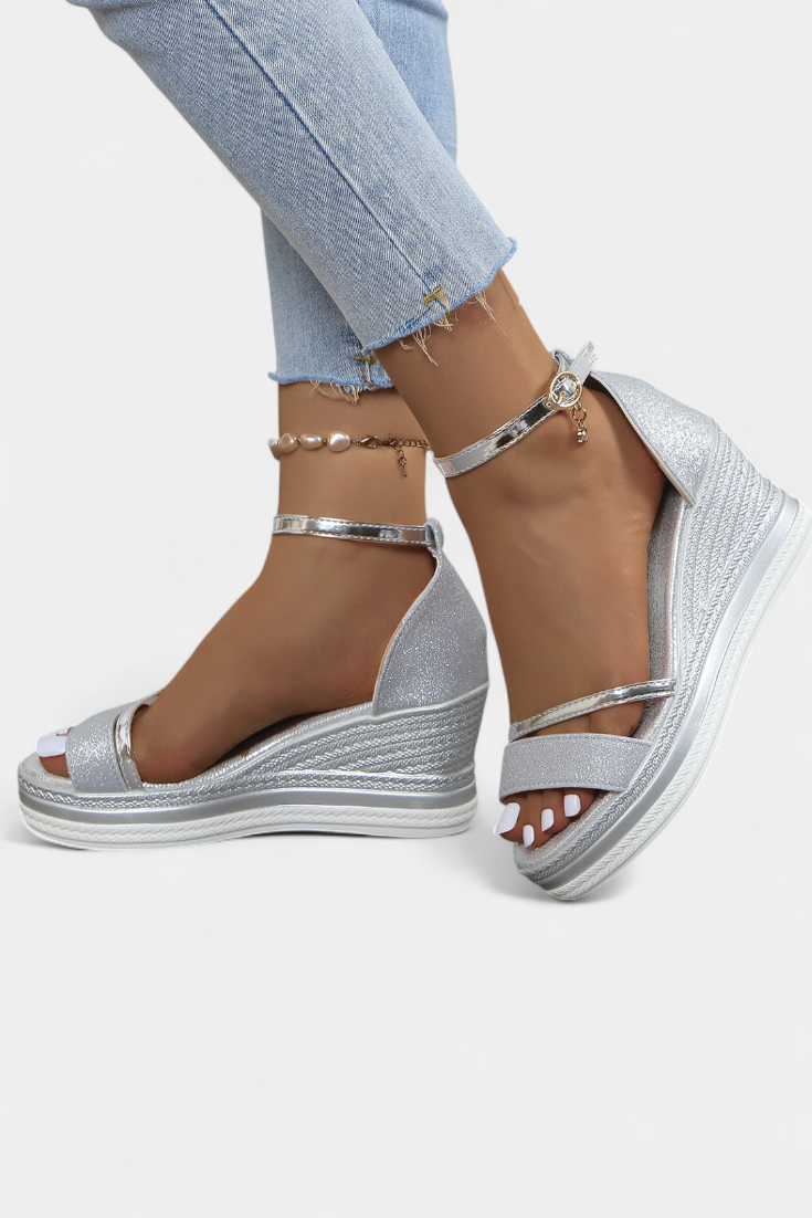Corinne Ortopedické Wedge Platform Sandály s lesklým povrchem