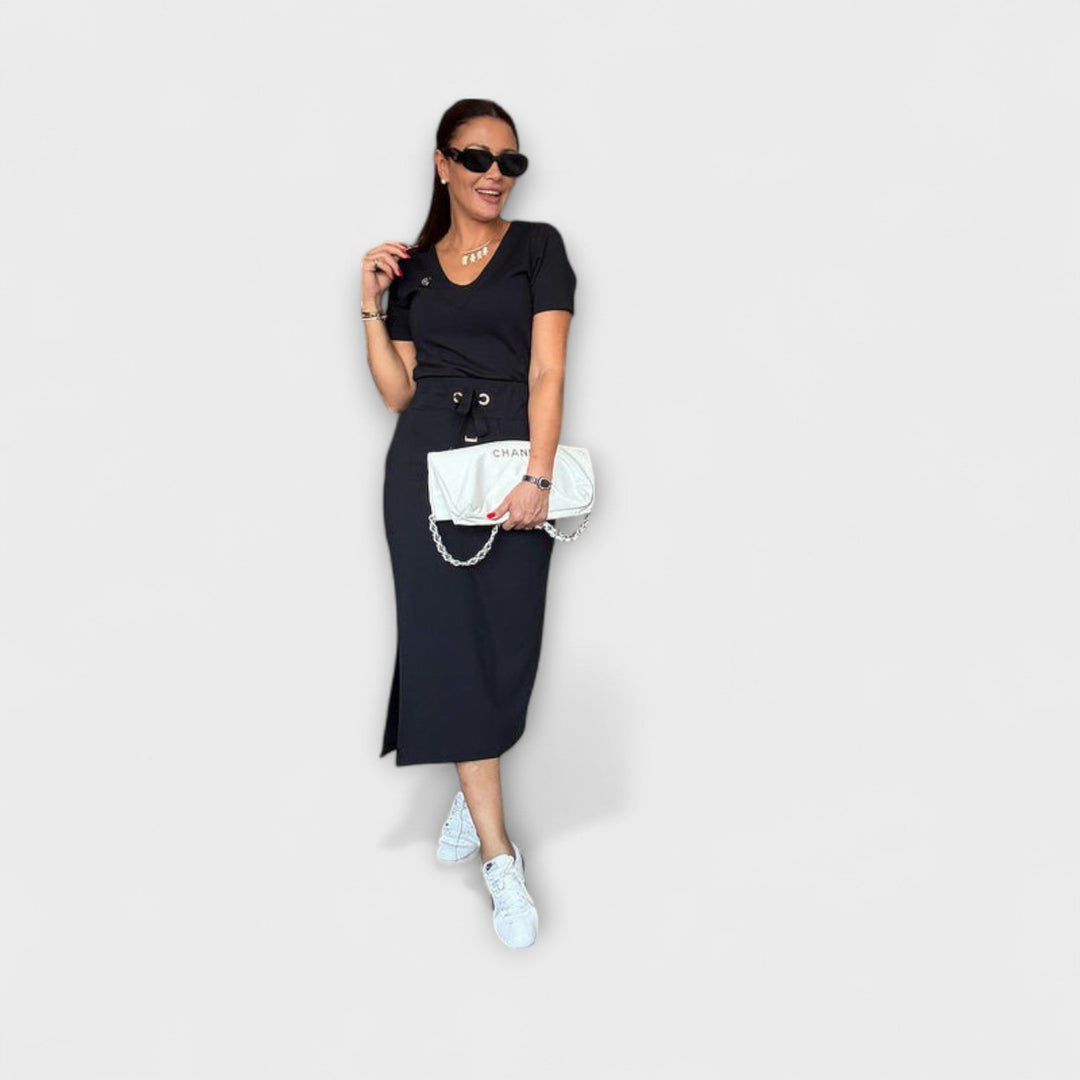 Danielle - Elegantní top s výstřihem do V a sukní