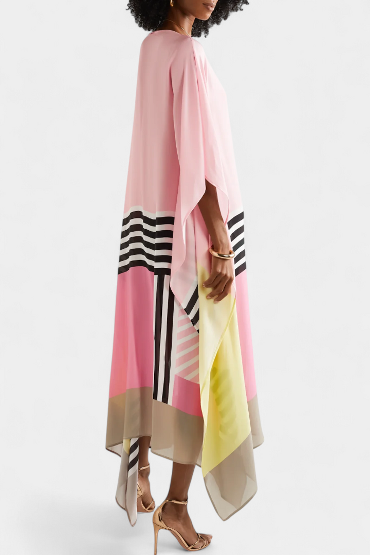 Kaftan Elenora s geometrickým vzorem široká silueta a síťovina